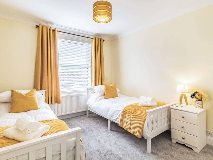 Twin bedroom | Riversdelle, Beccles