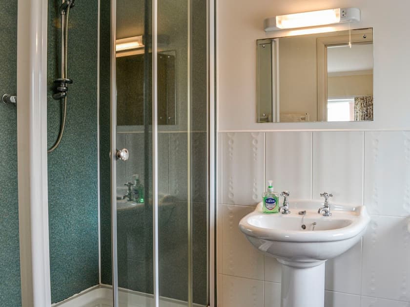 En-suite | Auld Dairy Cottage, Stranraer