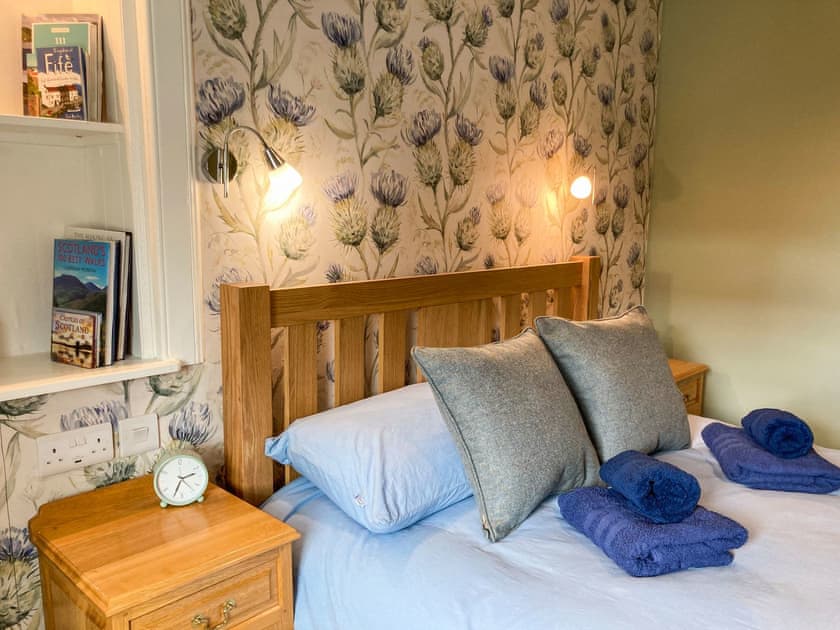 Double bedroom | Hollybank, Cupar
