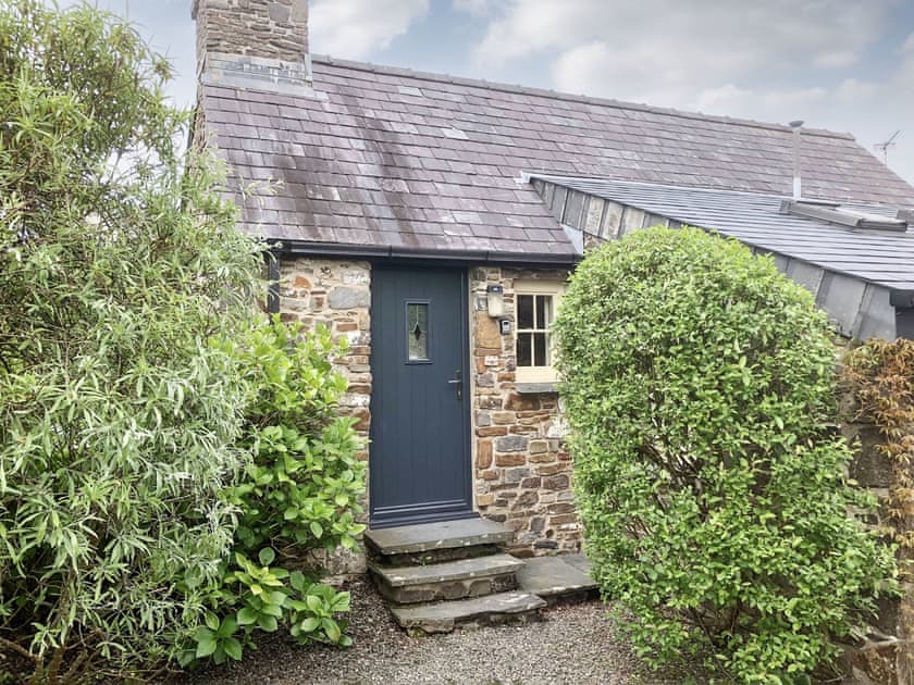 Exterior | Primrose Cottage - Summerhill Cottages, Amroth