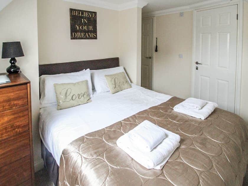 Double bedroom | Westcliff House, Bournemouth