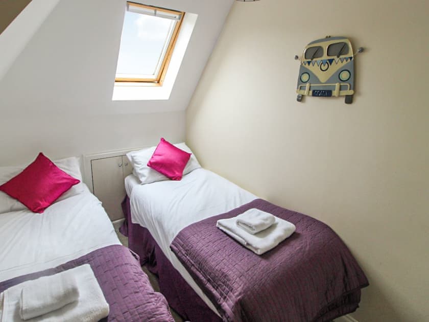 Twin bedroom | Westcliff House, Bournemouth