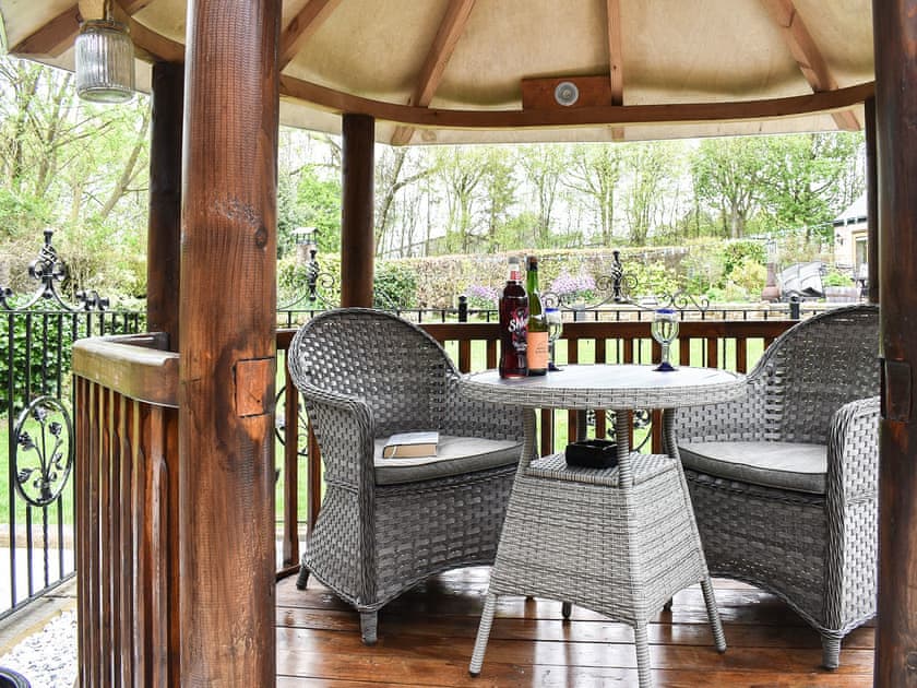Sitting-out-area | The Hollies, Tansley, near Matlock