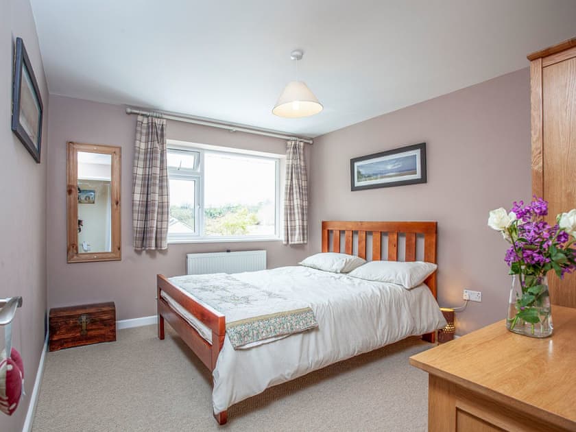 Double bedroom | Driftwood Cottage, Brixham