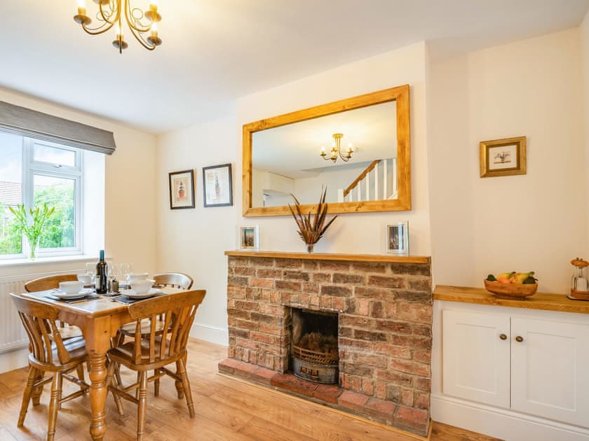 Dining room | Stonegarth, Snitterby