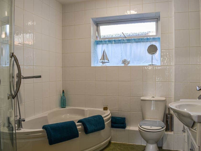 Bathroom | Farriers, Bransgore