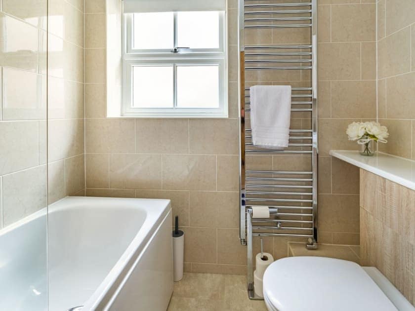 Bathroom | Cobble Cottage, Whitby