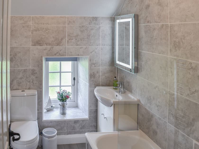 Bathroom | 1 Keldholme Cottage - Keldholme Holidays, Keldholme, near Kirkbymoorside