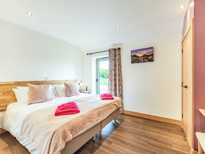 Double bedroom | The Old Stables - Castle Chase Cottages, Ayston, Nr Uppingham