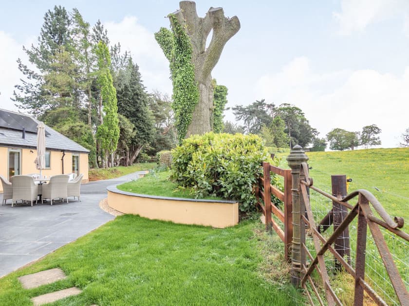Setting | The Old Stables - Castle Chase Cottages, Ayston, Nr Uppingham