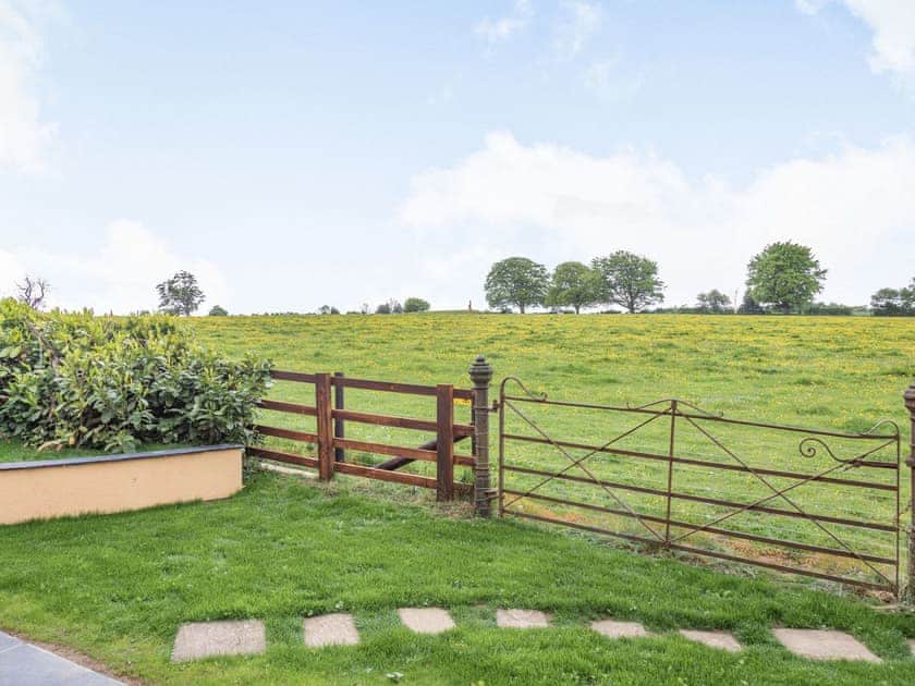 Setting | The Old Stables - Castle Chase Cottages, Ayston, Nr Uppingham
