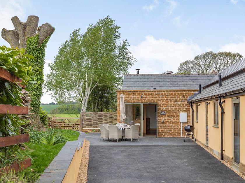 Exterior | The Old Stables - Castle Chase Cottages, Ayston, Nr Uppingham
