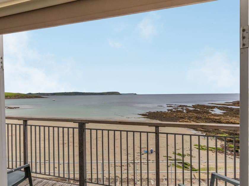 Balcony | Puffin, Portscatho