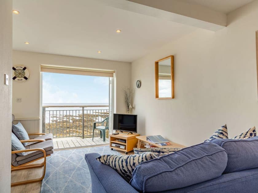 Living area | Puffin, Portscatho