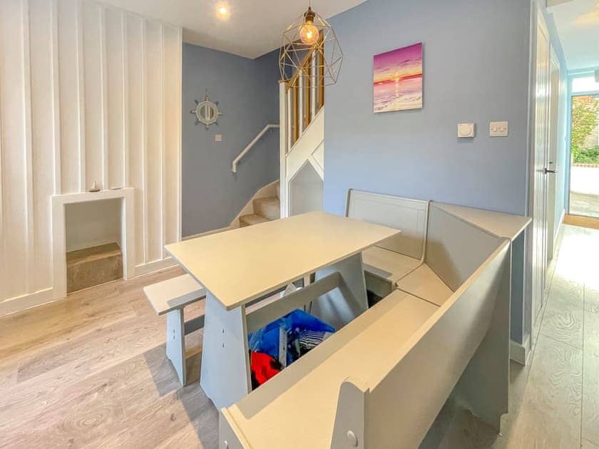 Dining room | Violet Bay, Weymouth