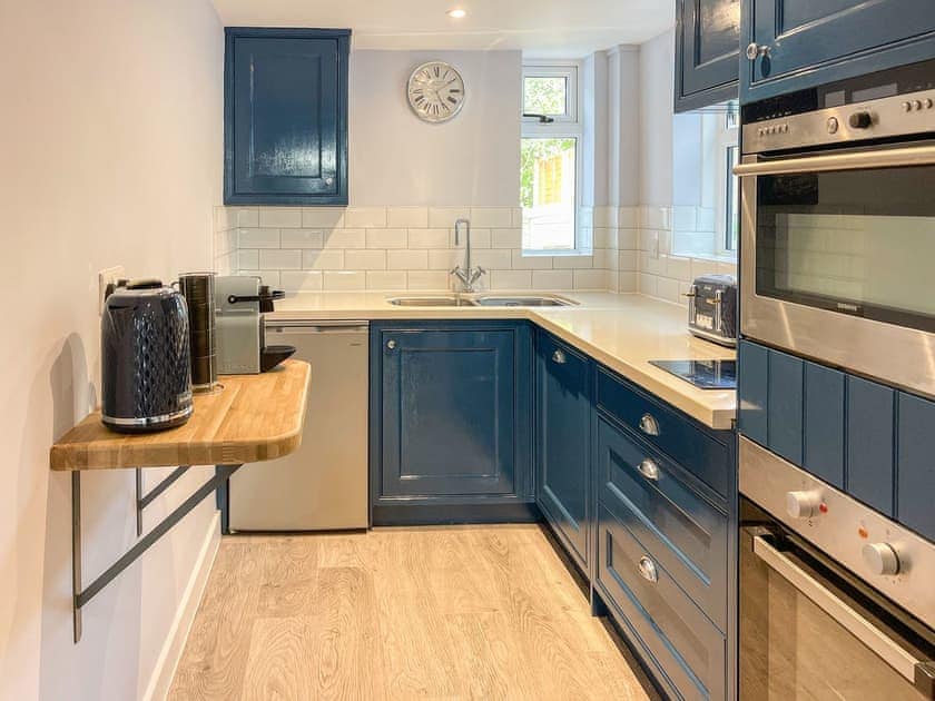 Kitchen | Violet Bay, Weymouth