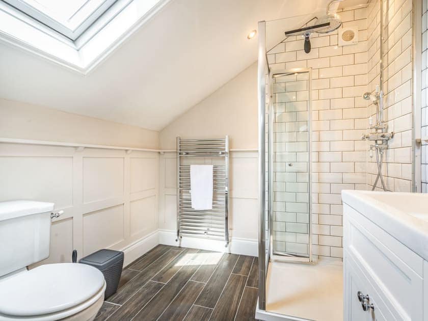 Shower room | Cliff View, Whitby
