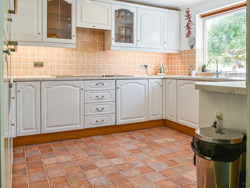 Kitchen | Heather Cottage, Canonstown