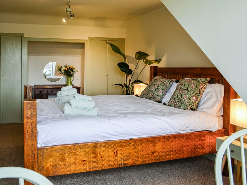 Double bedroom | Church Place, Kirkcudbright