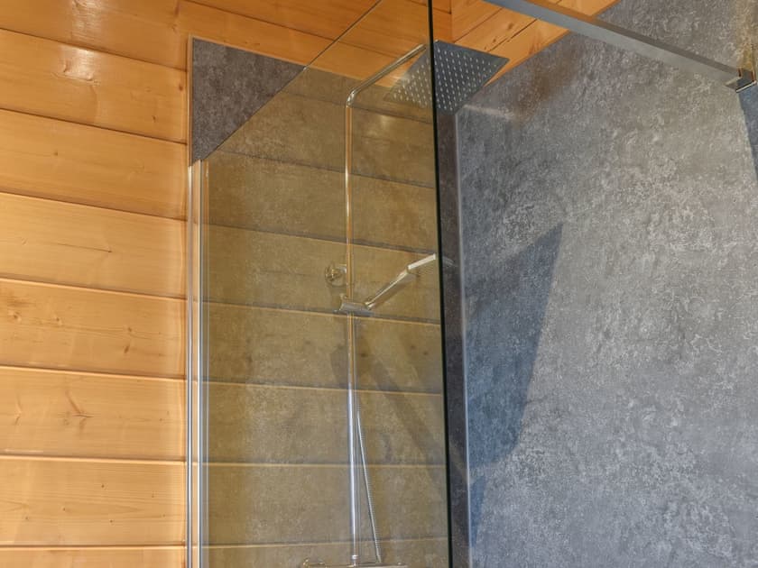 Shower room | Oak Lodge - Dale Garth Lodges, Mascalles, near Ulverston