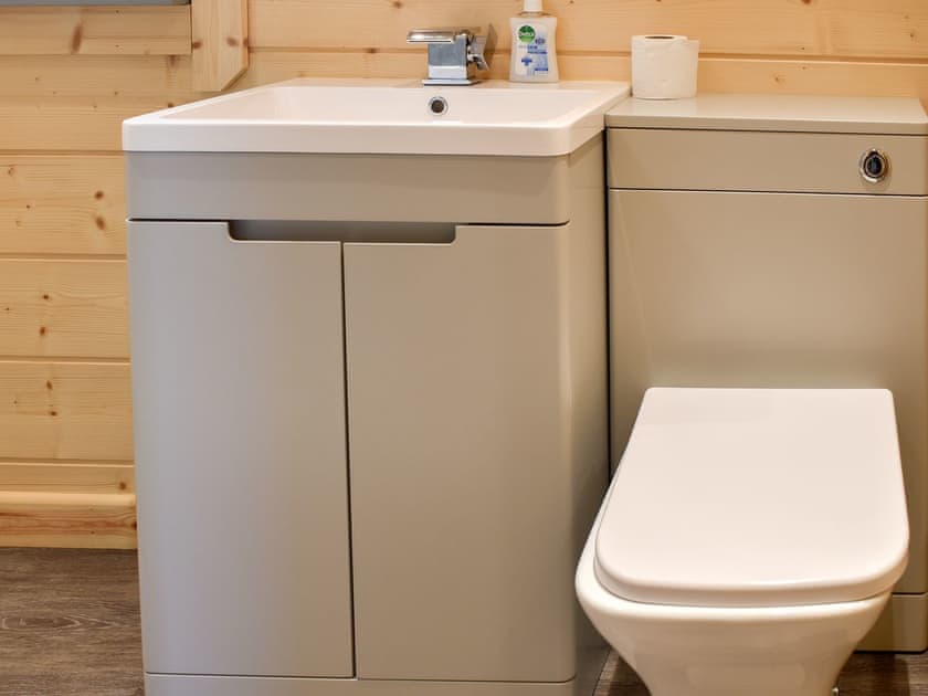 Shower room | Oak Lodge - Dale Garth Lodges, Mascalles, near Ulverston