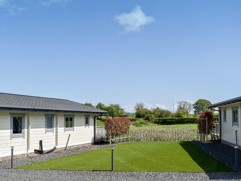 Setting | Oak Lodge - Dale Garth Lodges, Mascalles, near Ulverston