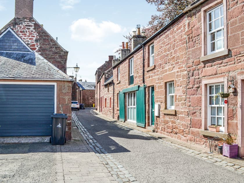 Exterior | Kirk Wynd Cottage, Kirriemuir