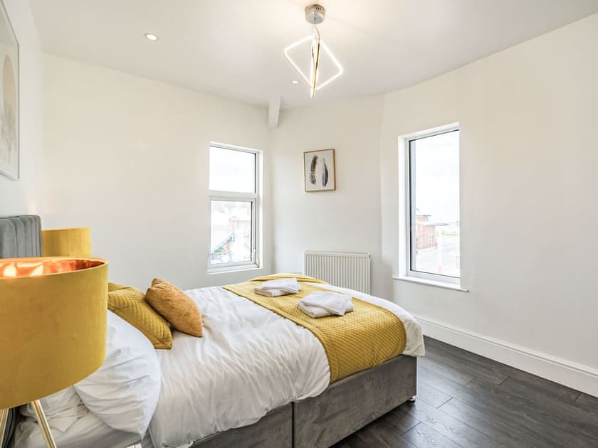Double bedroom | Fylde Coast -Sea View Apartment Two - Fylde Coast, Blackpool
