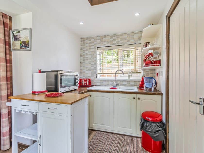 Kitchen | The Little House in Hull, Hull, near Beverley