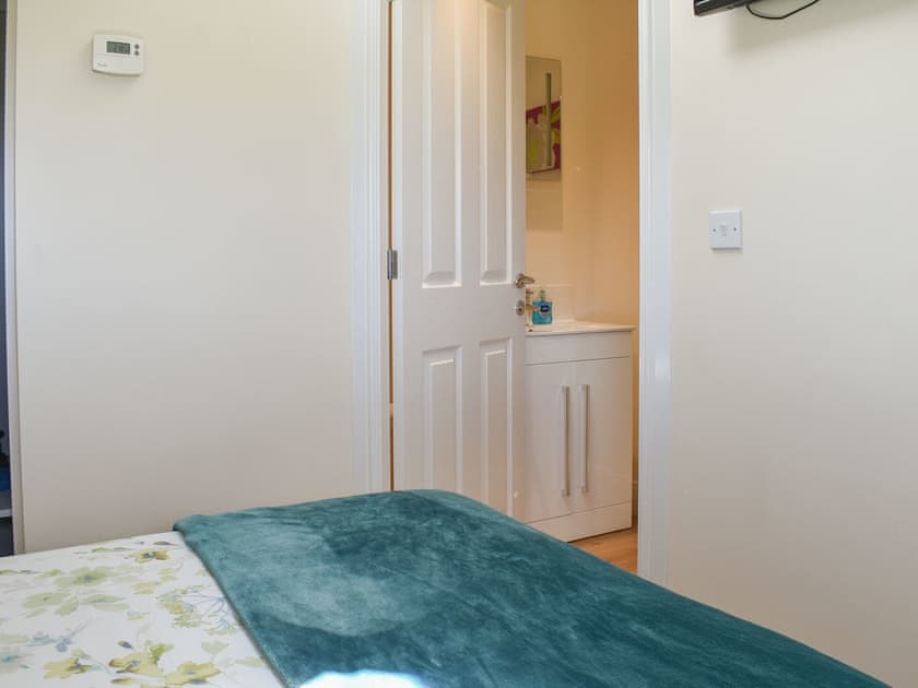 Double bedroom | Sherwood Forest Lodge 1 - Sherwood Forest Lodges, Kings Clipstone, near Mansfield