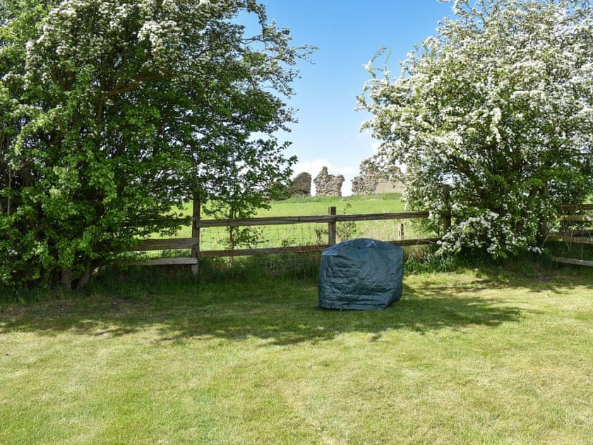 Garden | Sherwood Forest Lodge 1 - Sherwood Forest Lodges, Kings Clipstone, near Mansfield