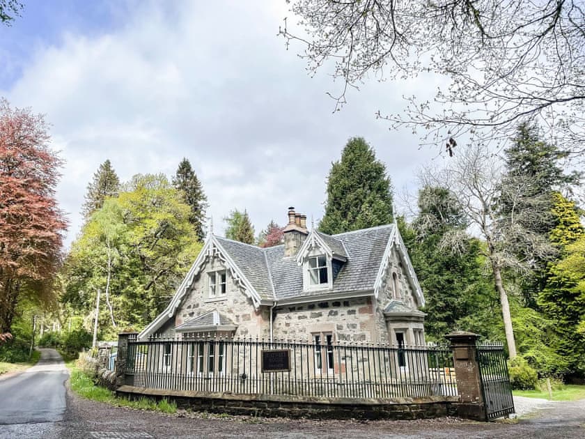 Exterior | East Lodge, Scatwell