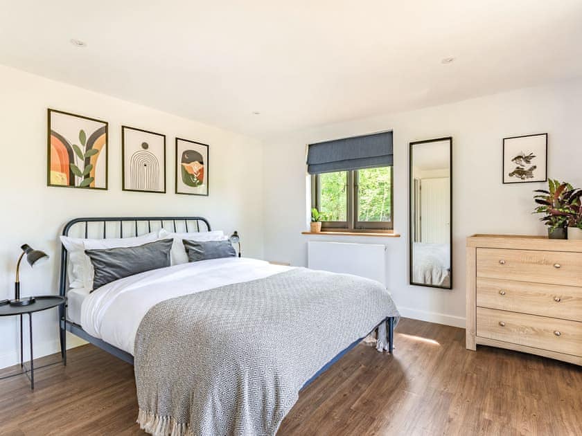 Double bedroom | Culver Croft, Chiddingstone