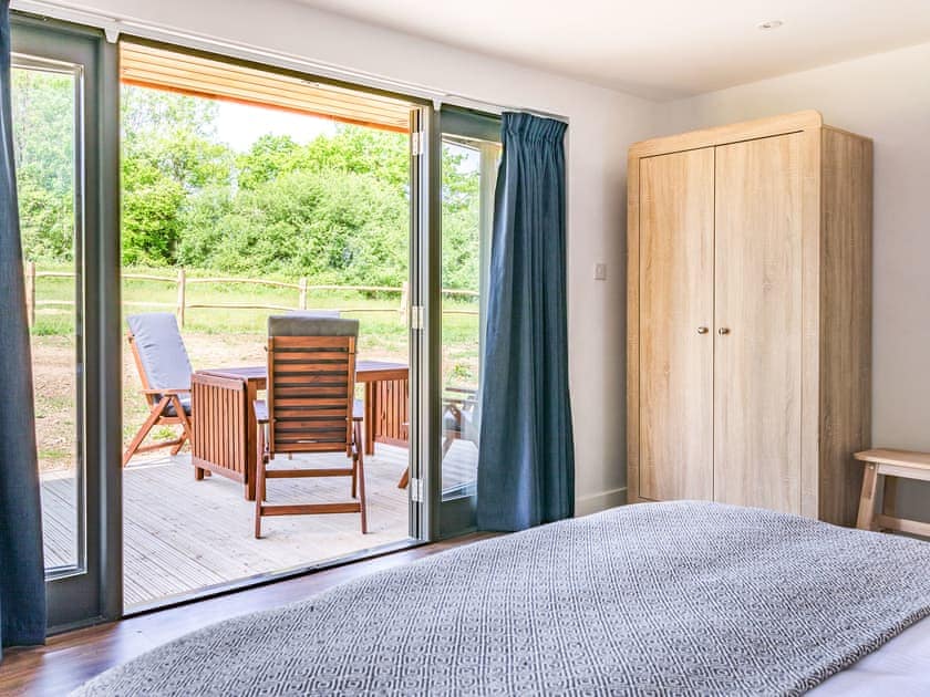Double bedroom | Culver Croft, Chiddingstone