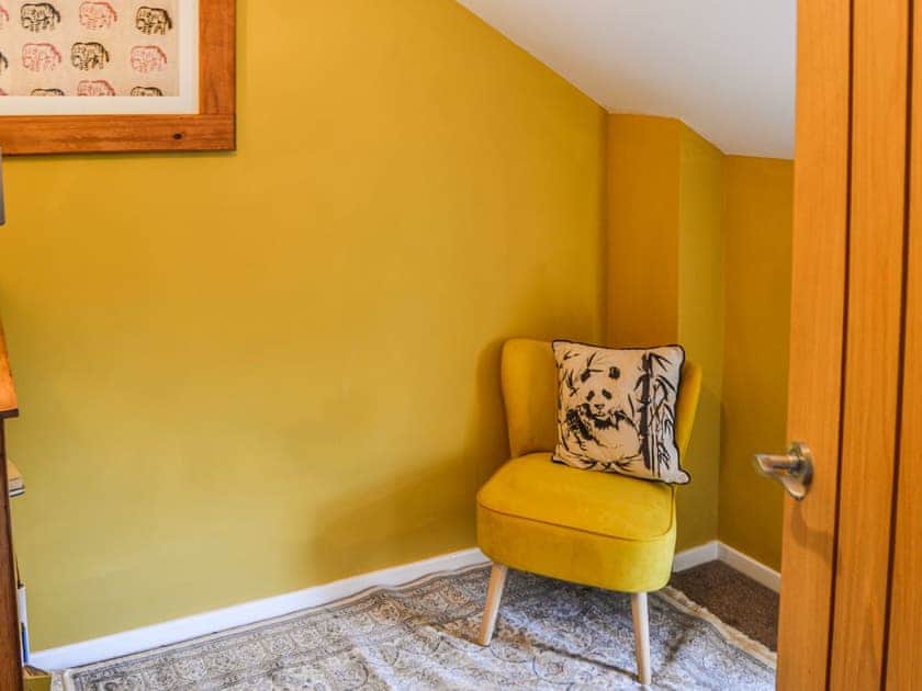 Double bedroom | Fox Cottage, Beccles