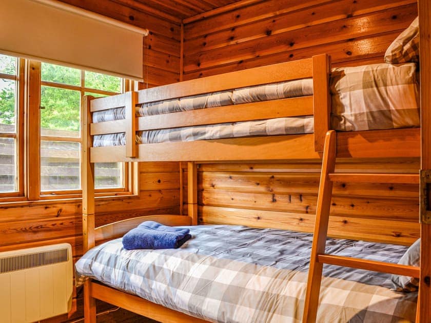 Bunk bedroom | Tipperwhig, Kirriemuir