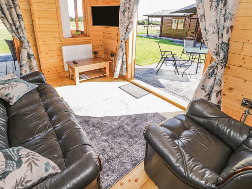 Living area | Ty Will - Fronwen Lodges, LLANFAIRPWLLGWYNGYLL
