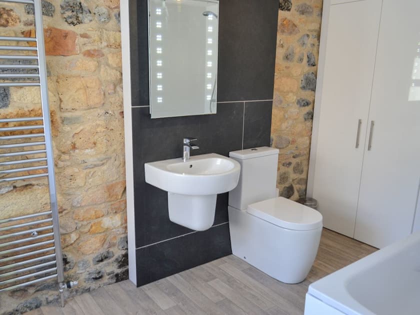 Bathroom | Sunrise - Little Crugwallins, St Austell