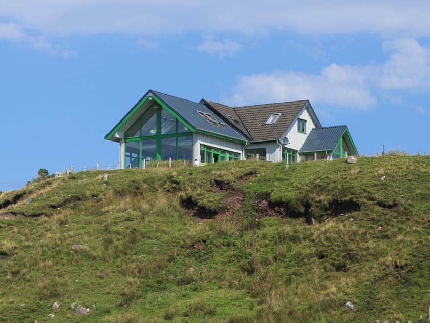 Setting | Longa House, Gairloch