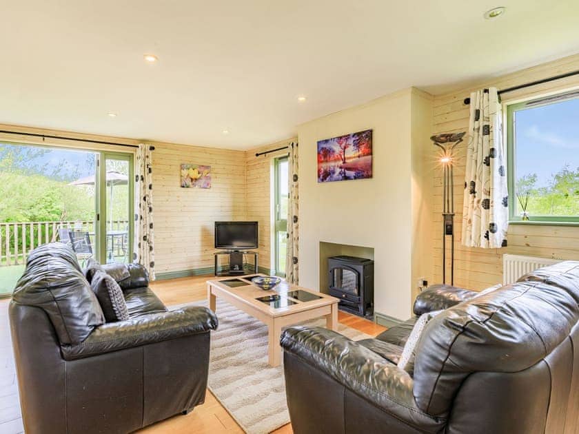 Living area | Primrose Lodge - Higher Shorston Lakes and Lodges, Holsworthy, near Bude