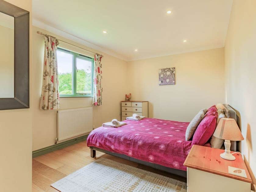 Double bedroom | Foxglove Lodge - Higher Shorston Lakes and Lodges, Holsworthy, near Bude