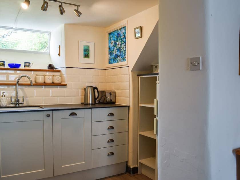 Kitchen | Trevivian House, Boscastle