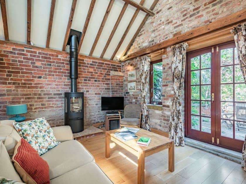 Living area | Kingfisher Cottage, Barkston