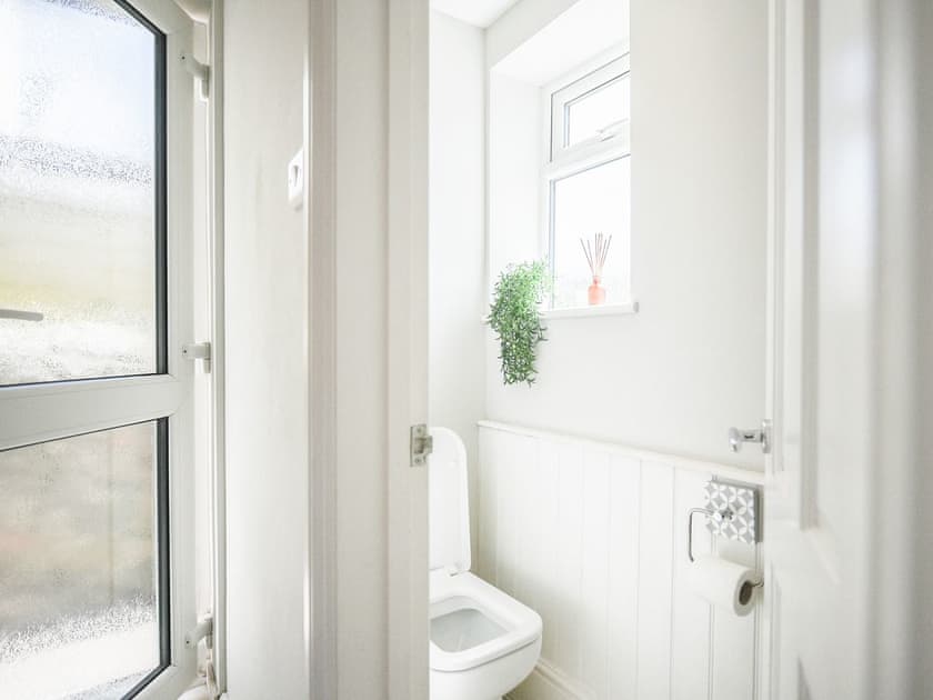 Bathroom | Tillman, Tywyn, near Aberdovey