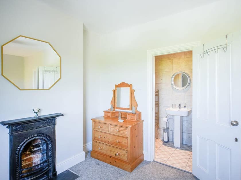 Double bedroom | Tillman, Tywyn, near Aberdovey