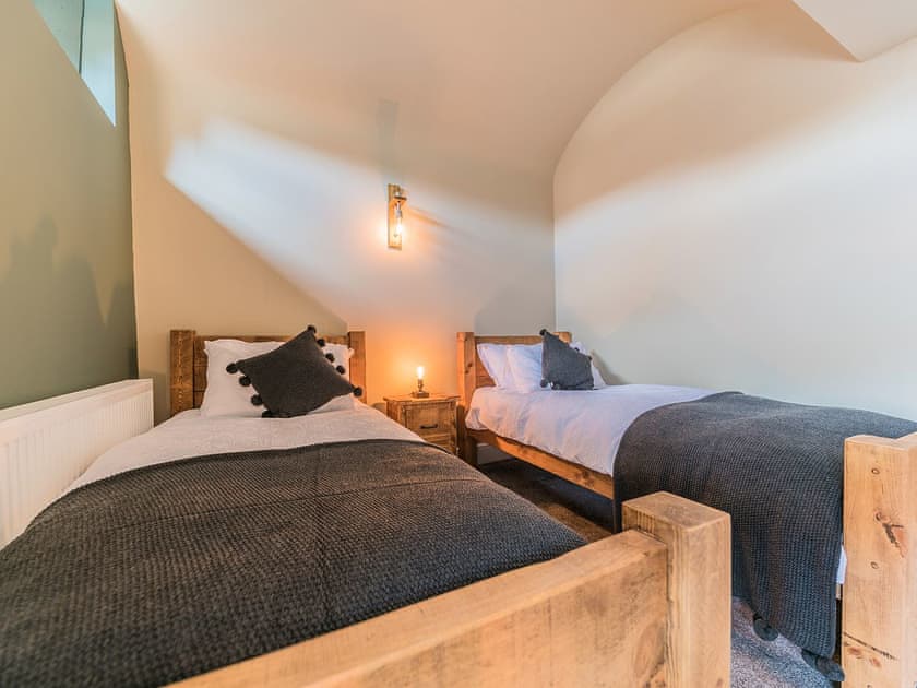 Twin bedroom | Hodbarrow House, Millom, near Haverigg