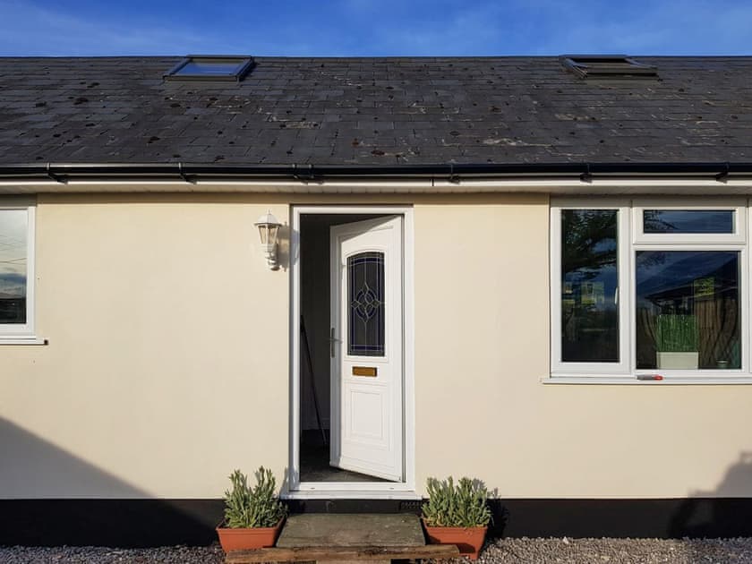 Exterior | Newlands Farm – The Annexe - Newlands Farm, Aylesbeare