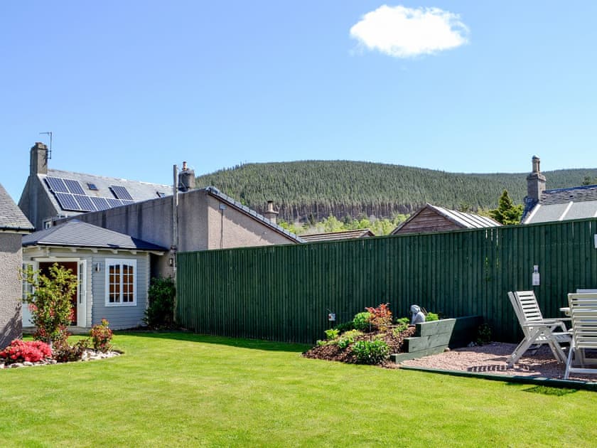 Garden | Eleanor Cottage, Ballater