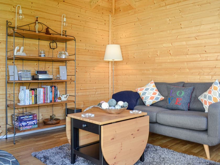 Summerhouse | Eleanor Cottage, Ballater