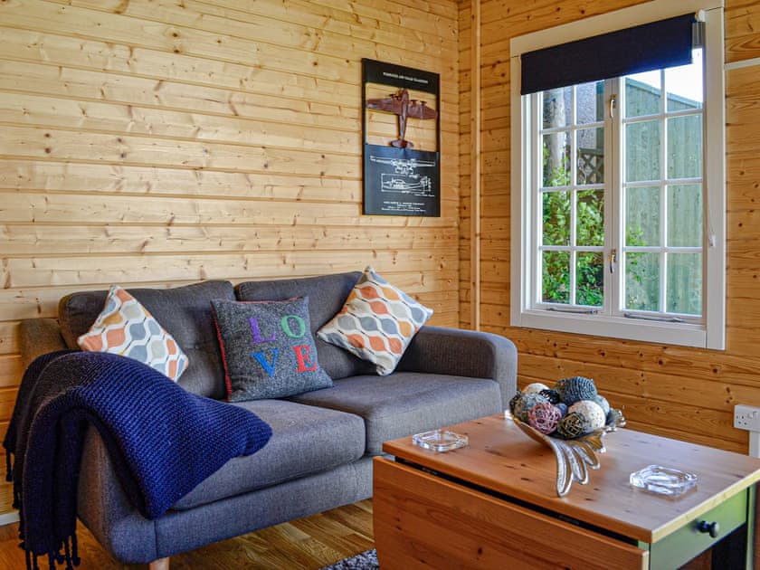 Summerhouse | Eleanor Cottage, Ballater